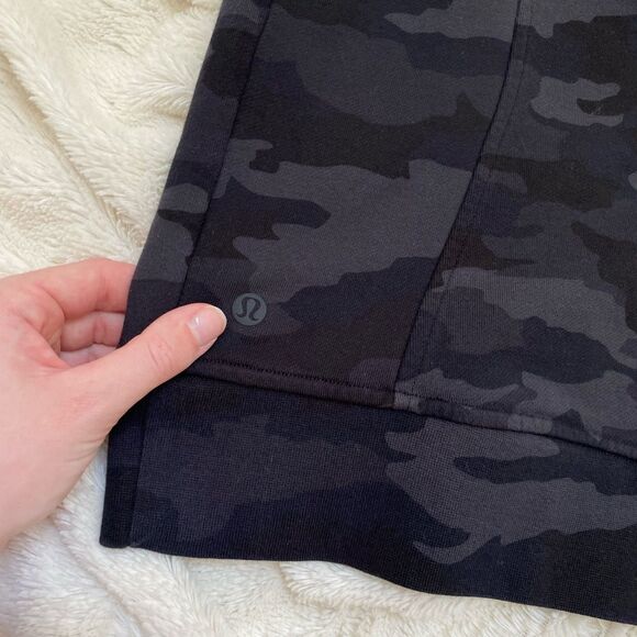 Lululemon Scuba crewneck sweatshirt Heritage 365 Camo Deep Coal Multi - Picture 6 of 9